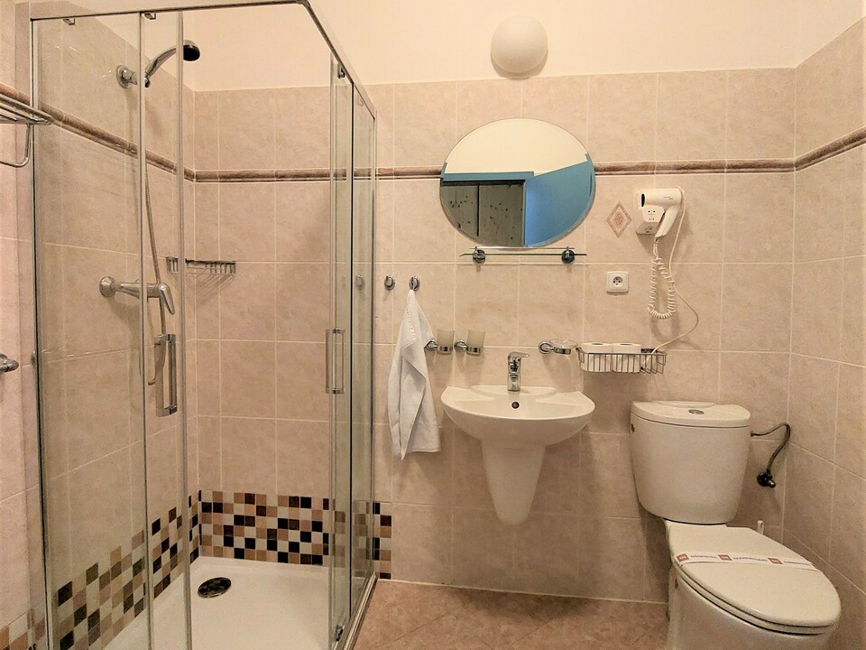 Kliknutím zvětšíte 3